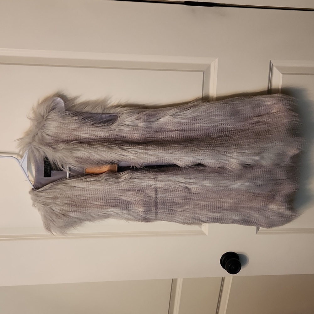 Faux fur vest